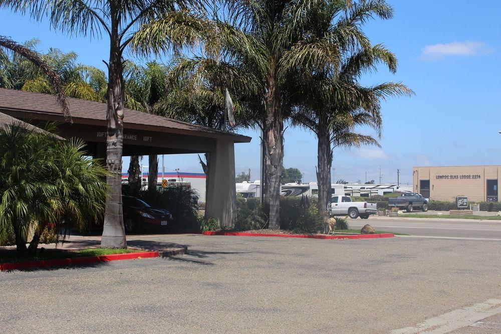 Red Roof Inn Lompoc Extérieur photo