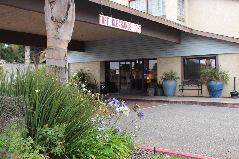 Red Roof Inn Lompoc Extérieur photo